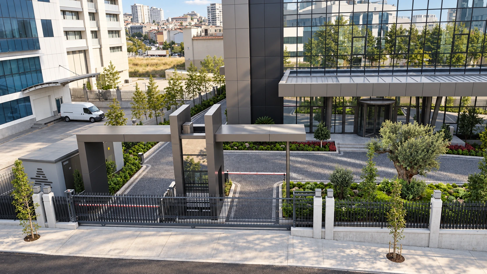 Plaza dış kapısı